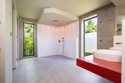 Luxurious 5BR Villa Mayacol with 17m Long Pool, NaiHarn – Photos 3