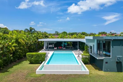 Luxurious 5BR Villa Mayacol with 17m Long Pool, NaiHarn – Photos 4