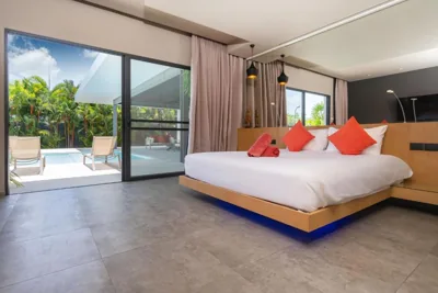 Luxurious 5BR Villa Mayacol with 17m Long Pool, NaiHarn – Photos 8
